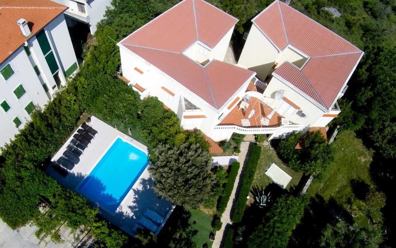 Apartments Dvori Новаля Екстер'єр фото